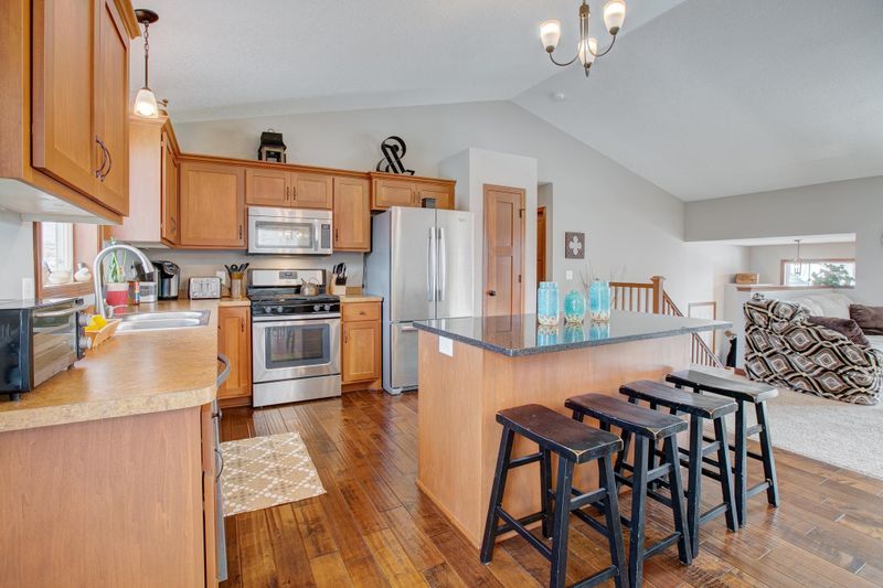 1957 140th Ave NW, Andover, MN 55304