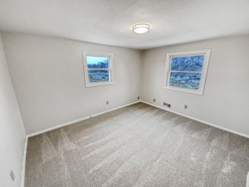 1630 Euclid St, Saint Paul, MN 55106