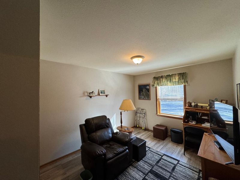 25934 Elk Haven Dr, Nevis, MN 56467