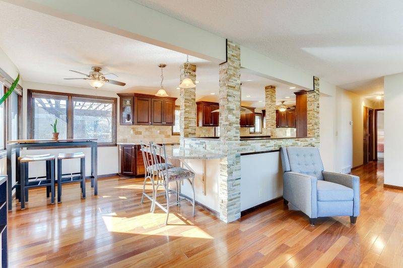 11100 Washburn Ave S, Bloomington, MN 55431