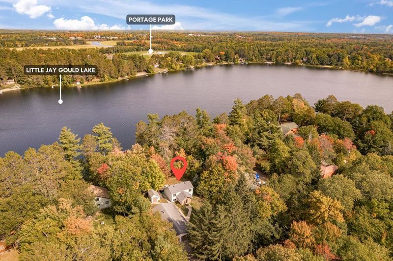 35734 Johnson Ln, Cohasset, MN 55721