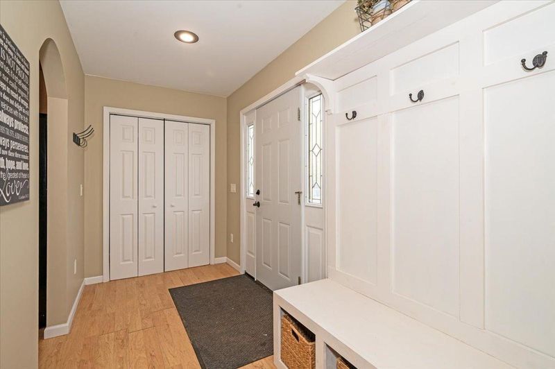 9419 E Elm Rd, Poplar, WI 54864