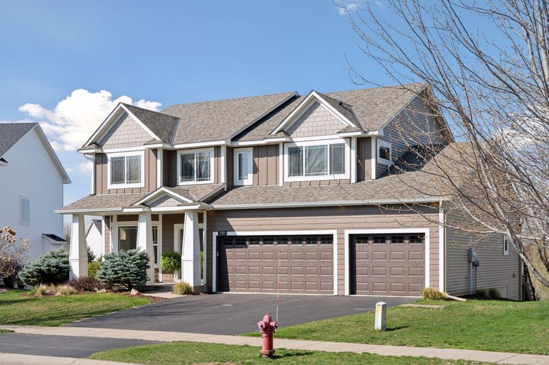 2960 Liberty Trl, Woodbury, MN 55129
