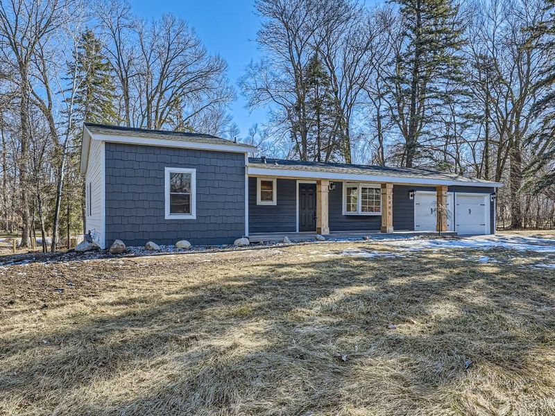5495 Wedgewood Dr, Excelsior, MN 55331
