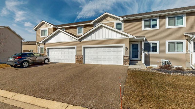5151 Foxfield Dr NW, Rochester, MN 55901