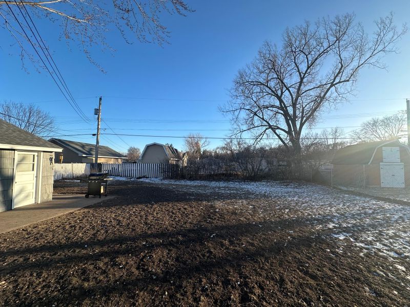 842 84th Ave NE, Spring Lake Park, MN 55432