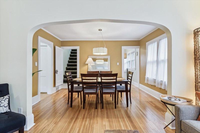 1609 Juliet Ave, Saint Paul, MN 55105