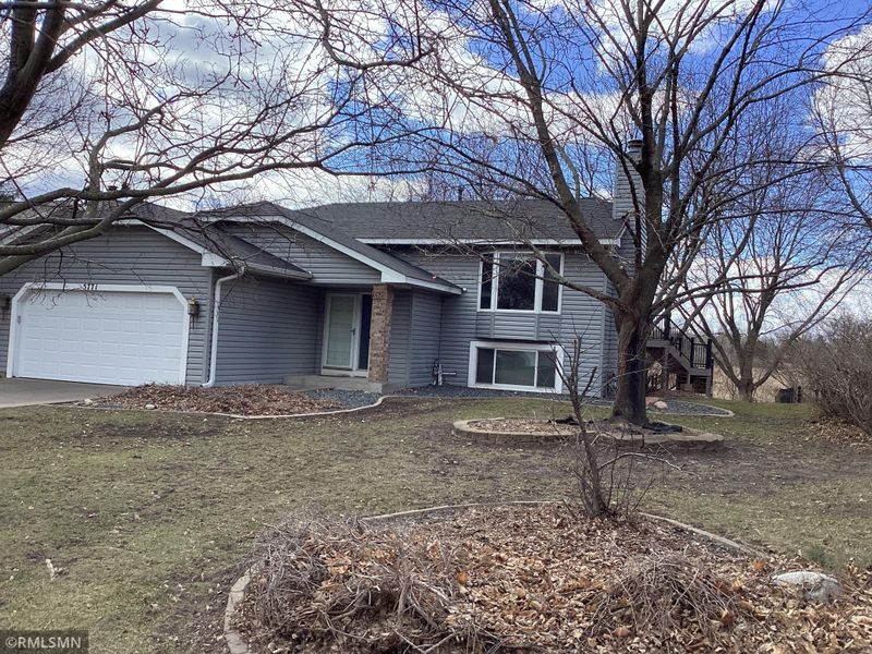 5771 Meadowview Dr, White Bear Lake, MN 55110