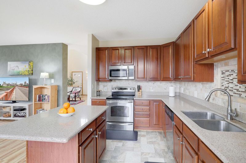 16841 79th Ave N, Maple Grove, MN 55311
