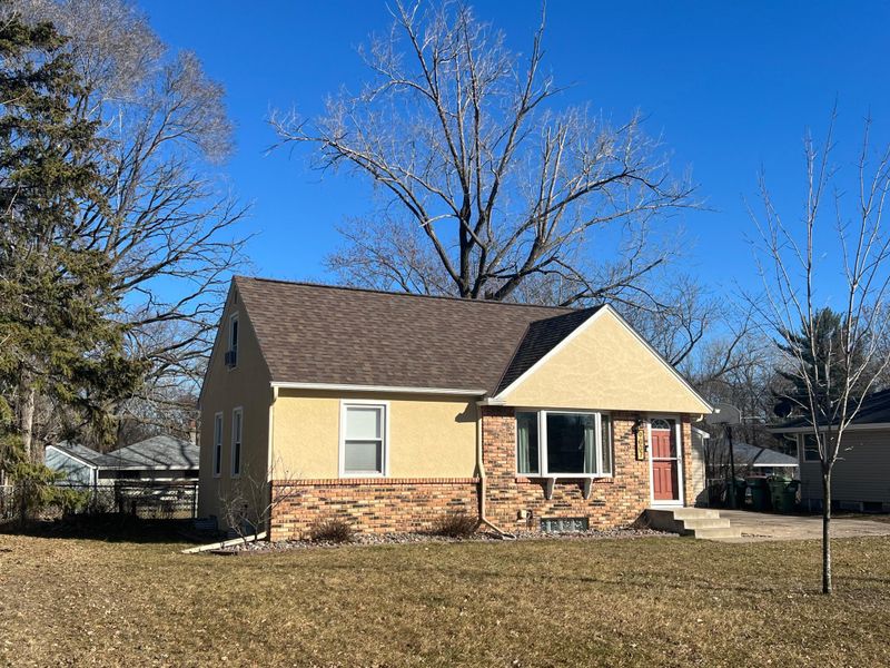 9007 7th St NE, Blaine, MN 55434