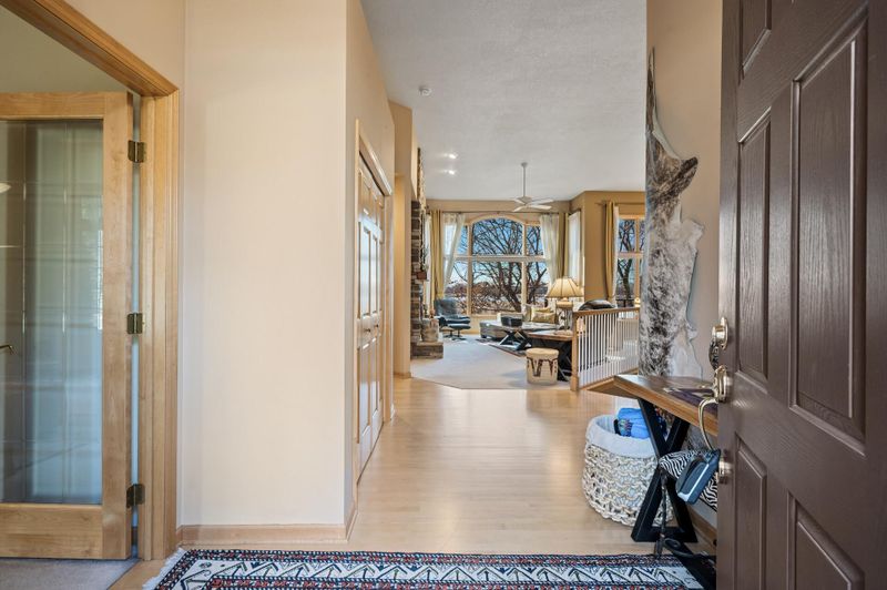 6739 Timberwolf Trl, Lino Lakes, MN 55038
