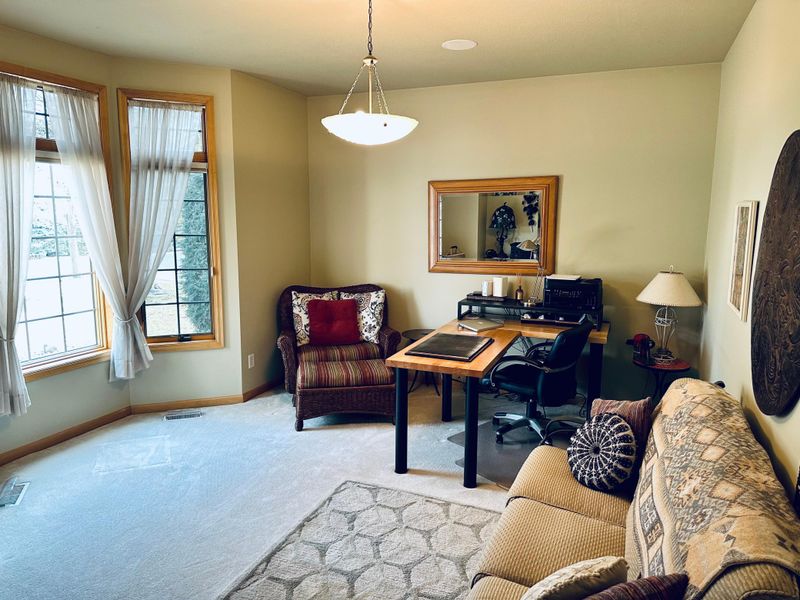 6739 Timberwolf Trl, Lino Lakes, MN 55038