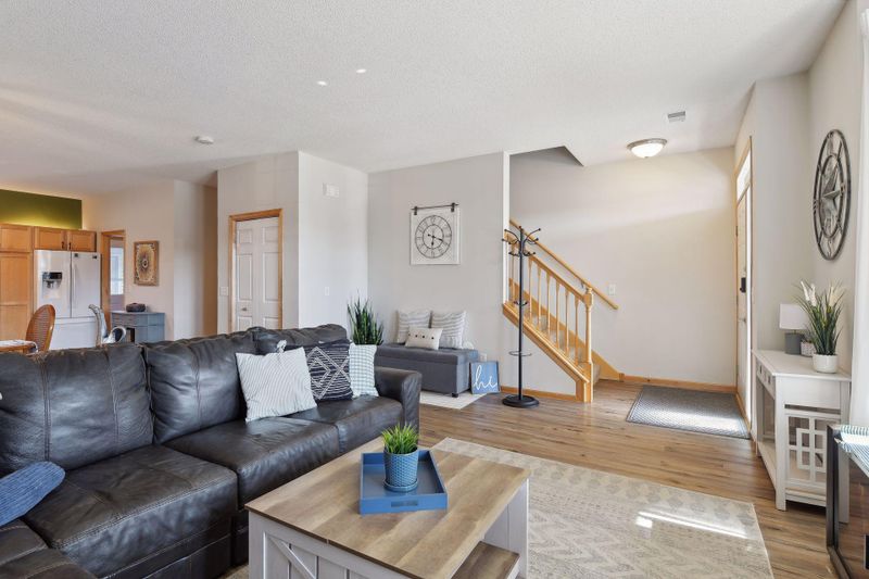 747 Scheffer Ave, Saint Paul, MN 55102