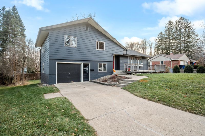 709 Summit Ave W, Northfield, MN 55057