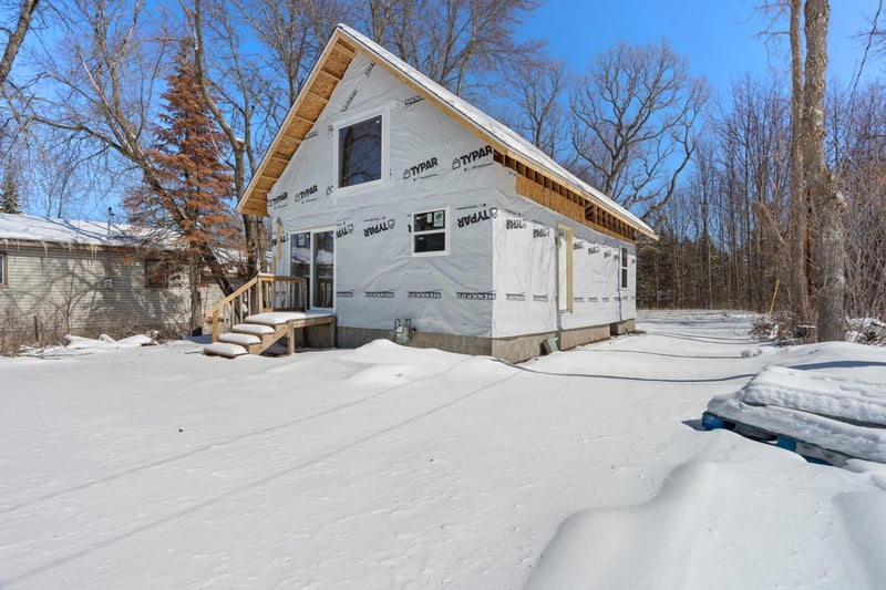410 Stevens Rd, Wahkon, MN 56386