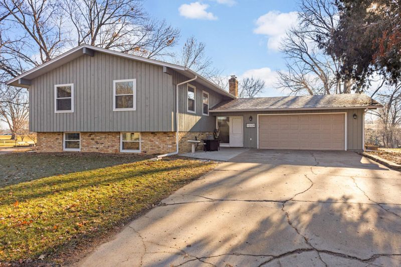 110109 Arboretum Way, Chaska, MN 55318