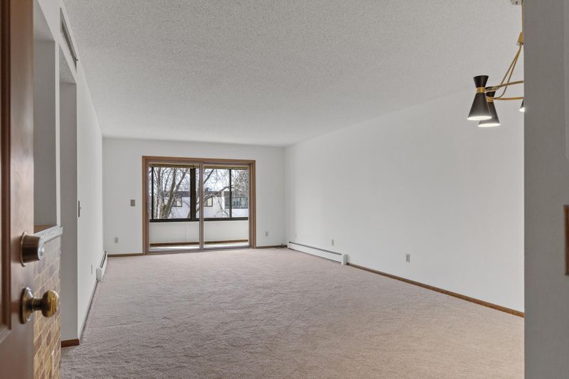 10540 43rd Ave N #310, Plymouth, MN 55442