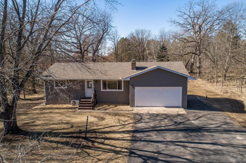 40337 Paradise Dr, Browerville, MN 56438