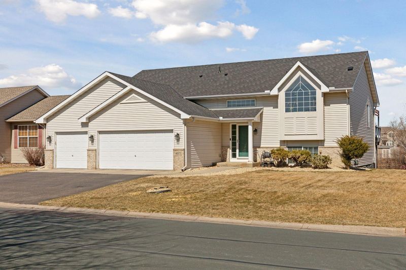 4877 187th St W, Farmington, MN 55024