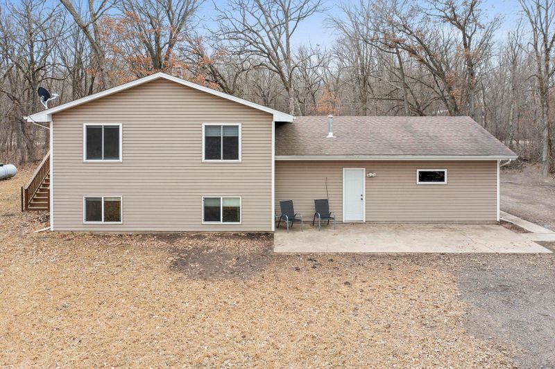 99 268th Ln NE, Isanti, MN 55040