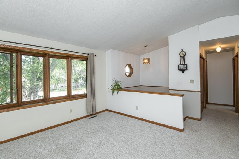 3582 8th St NW, Rochester, MN 55901