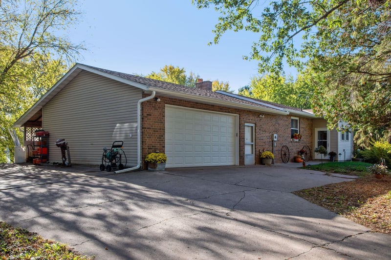 14600 197th St N, Marine On Saint Croix, MN 55047