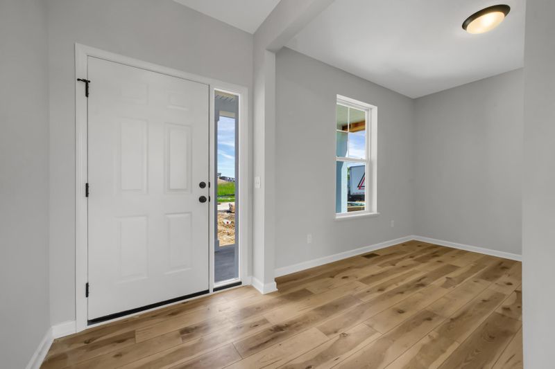 6663 Bluestem Way, Minnetrista, MN 55331