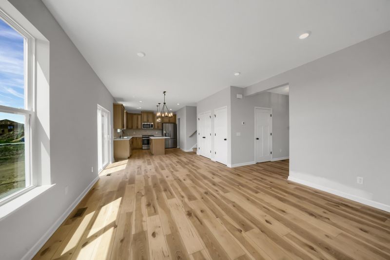 6663 Bluestem Way, Minnetrista, MN 55331