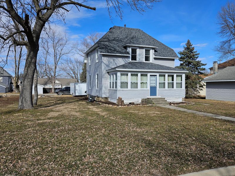 210 Arnold St, West Concord, MN 55985