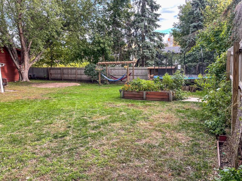 613 9th Ave N, Saint Cloud, MN 56303