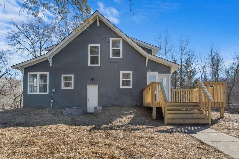 2016 240th Ave, Eureka, WI 54853