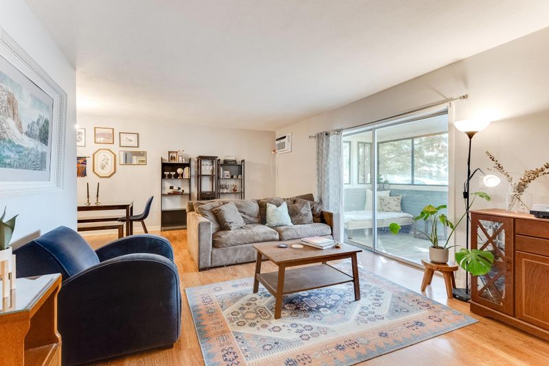 6305 York Ave S #101, Edina, MN 55435