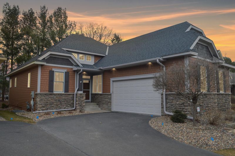 4748 Cumberland St, Shoreview, MN 55126