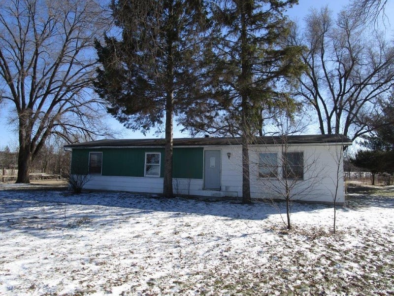 8047 Iband Ave, Sparta, WI 54656
