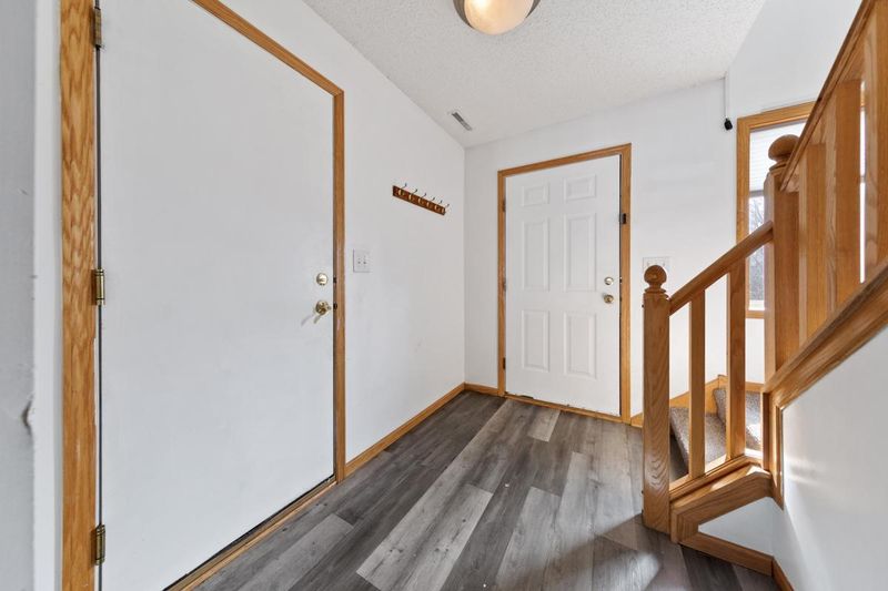 337 Tanager Pa, Mankato, MN 56001