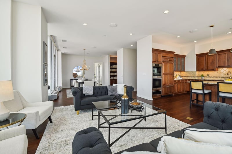 3209 Galleria #1608, Edina, MN 55435