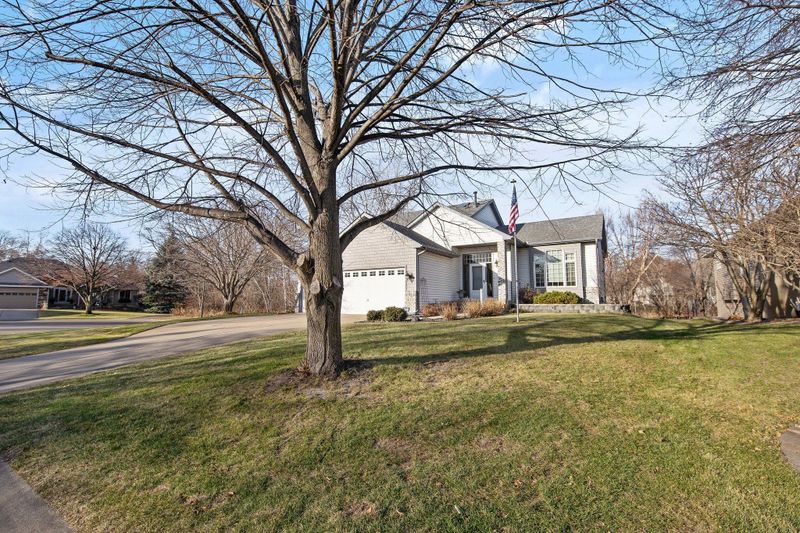 633 Fox Rd, Lino Lakes, MN 55014