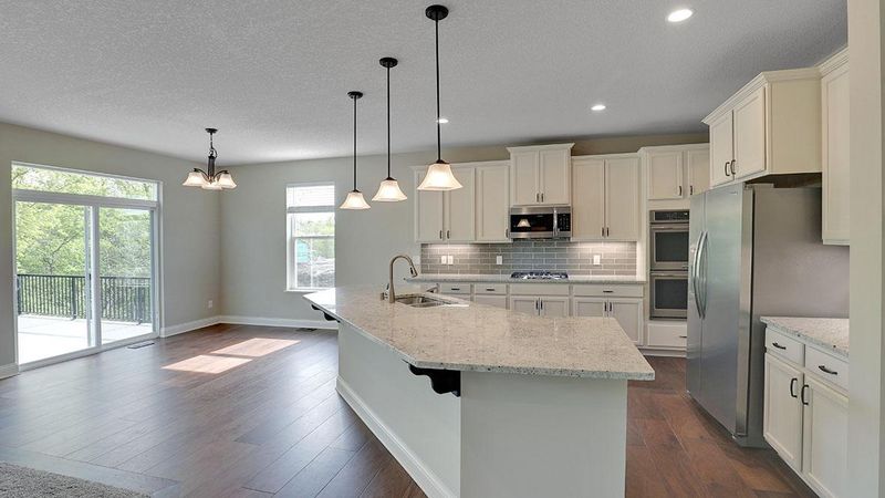 13141 Bauer Dr N, Champlin, MN 55316