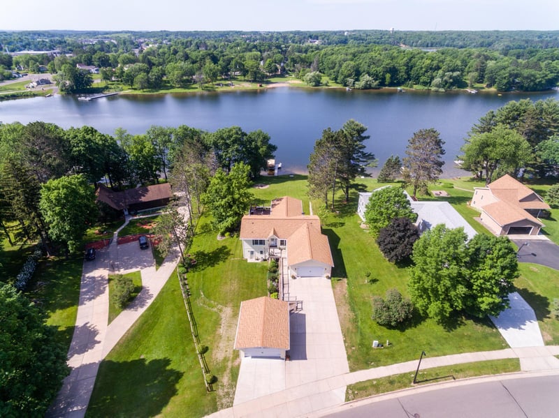 1095 Jeffrey Blvd, Cumberland, WI 54829