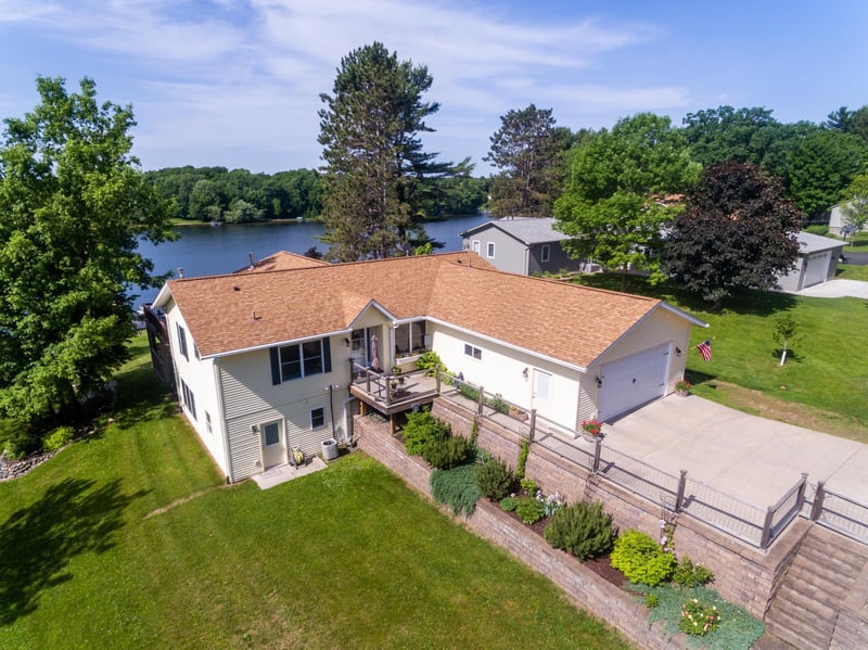 1095 Jeffrey Blvd, Cumberland, WI 54829