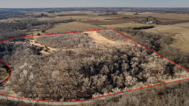 29824 Hardwood Rd, Chatfield, MN 55923