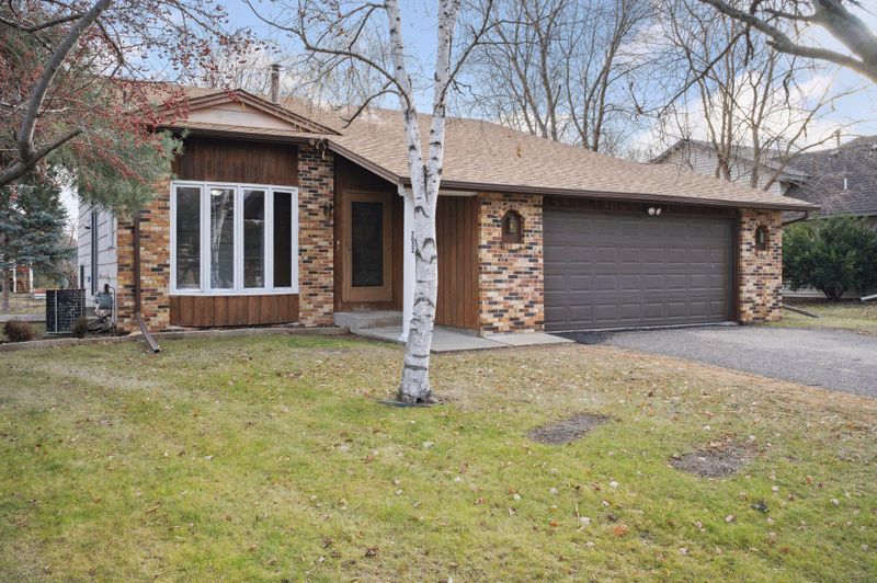 7032 Maryland Ave N, Brooklyn Park, MN 55428