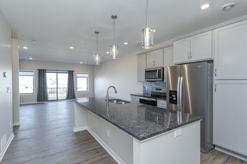 5213 Harvest Square Pl NW, Rochester, MN 55901