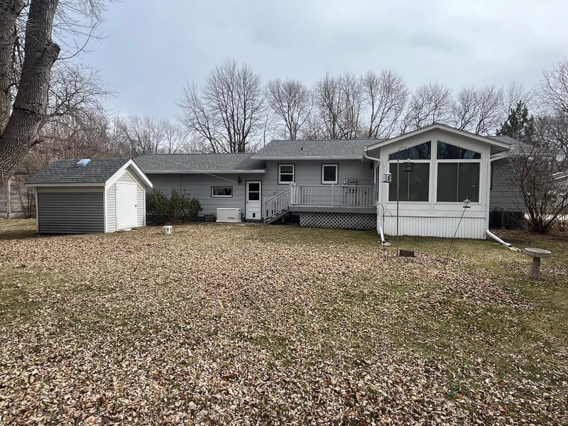 512 S 4th St, Sacred Heart, MN 56285