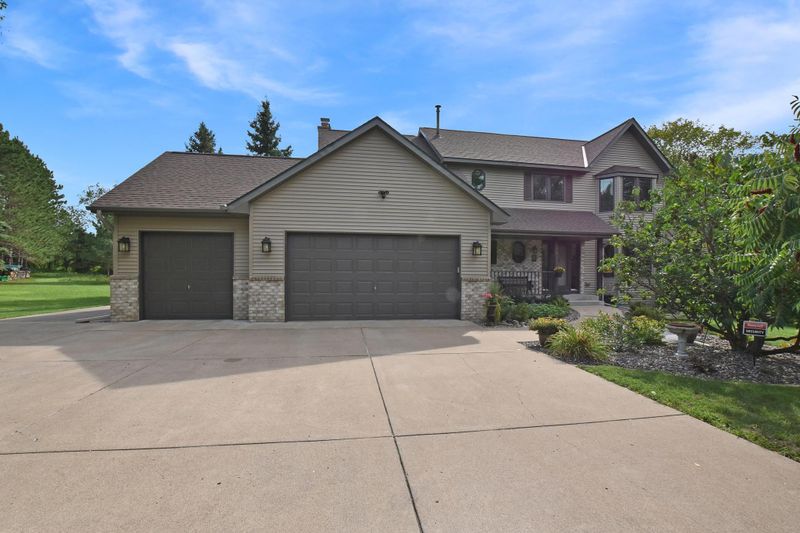 12621 16th St N, Stillwater, MN 55082