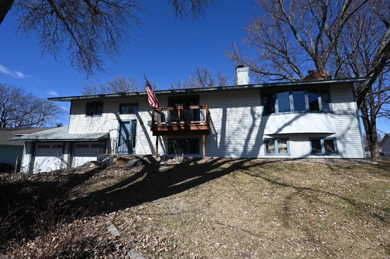 3148 Jurdy Ct N, Eagan, MN 55121
