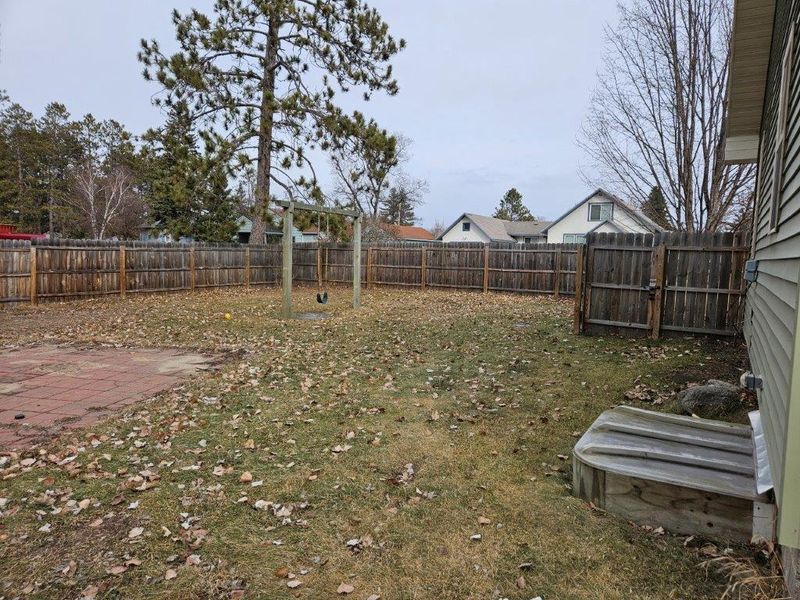 503 Geary Ave NE, Bagley, MN 56621