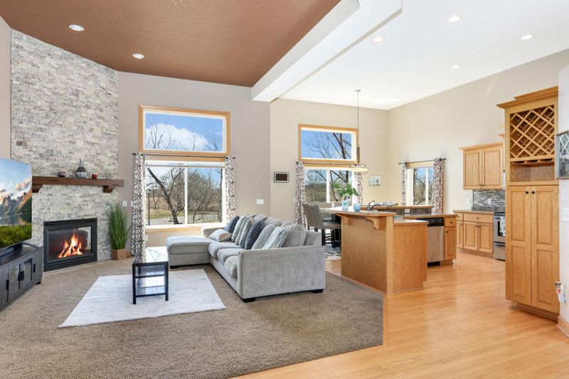 9835 Blackpool Ct E, Elko New Market, MN 55020