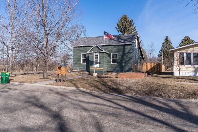 830 12th St N, Breckenridge, MN 56520
