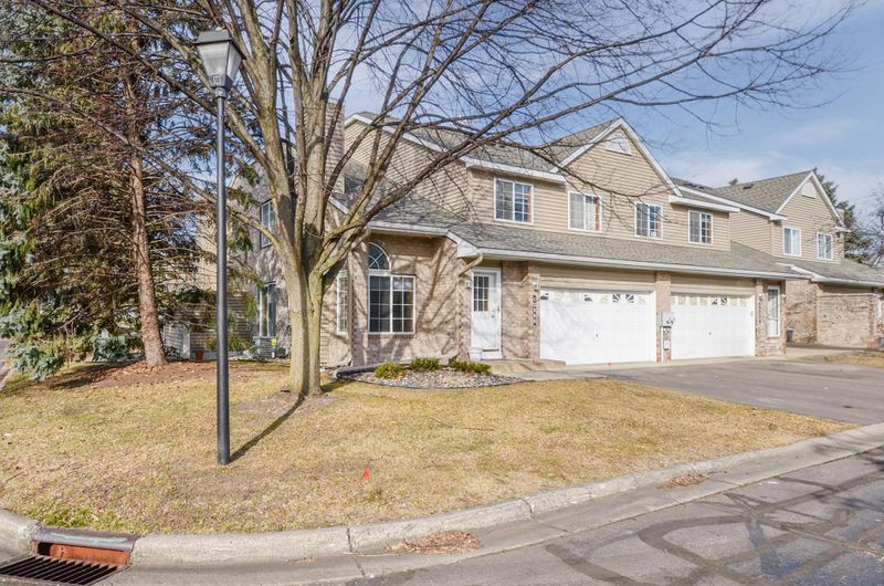 13808 Granada Way #6, Apple Valley, MN 55124